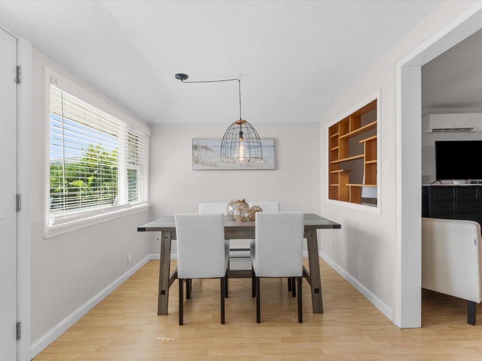 The Little House on Erie House in Leamington