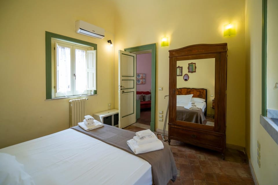 Bed, Photo of the whole room, Bedroom, towels, wardrobe, air conditioner