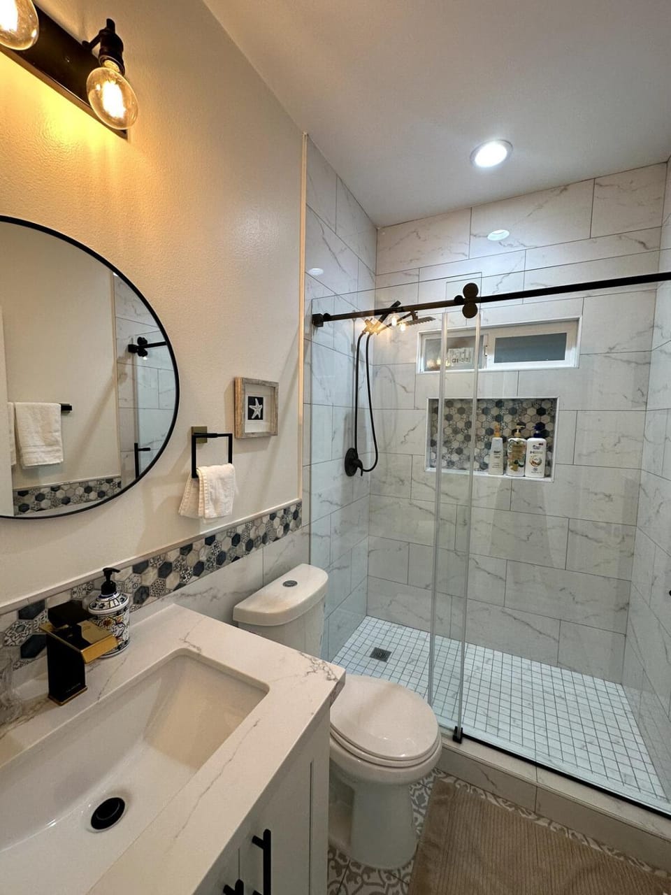 2-bedroom guest house in cool Huntington Beach with AC, WiFi House in Huntington Beach