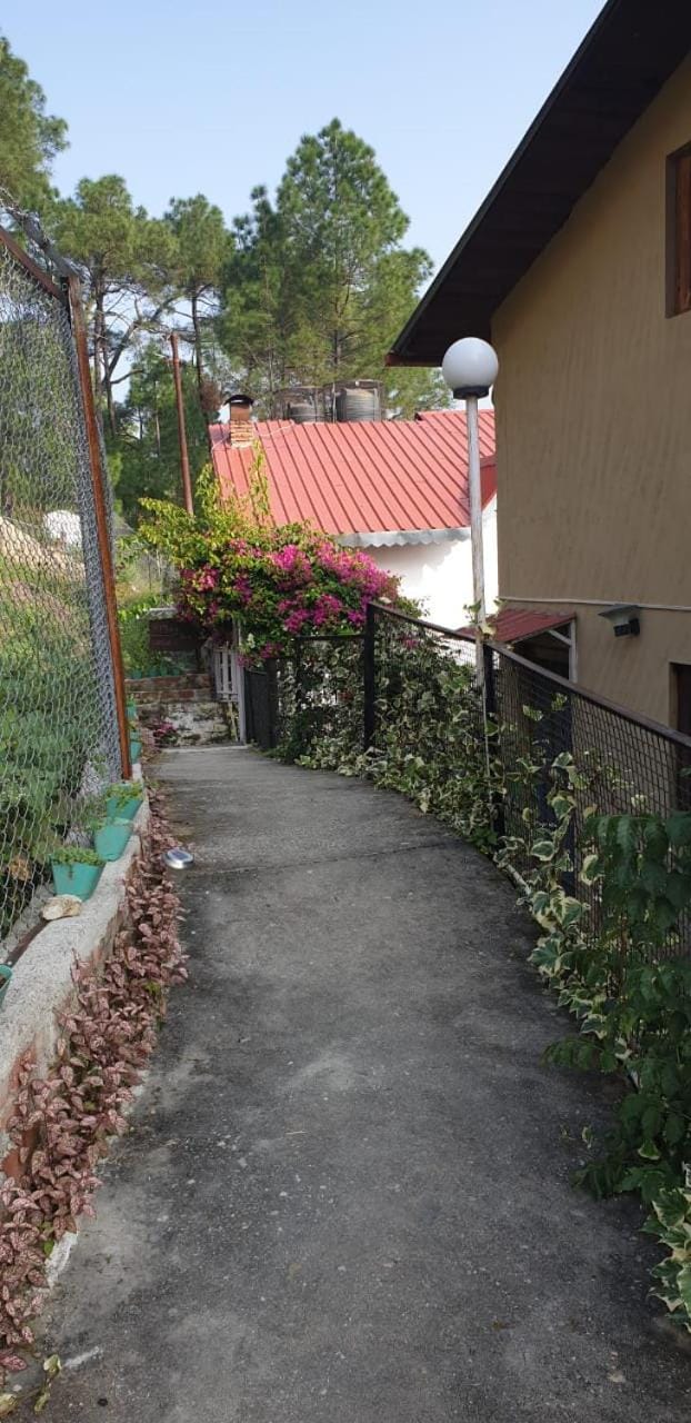 Majestic View & Misty Morning Vacation rental in Uttarakhand