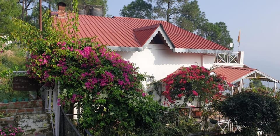 Majestic View & Misty Morning Vacation rental in Uttarakhand