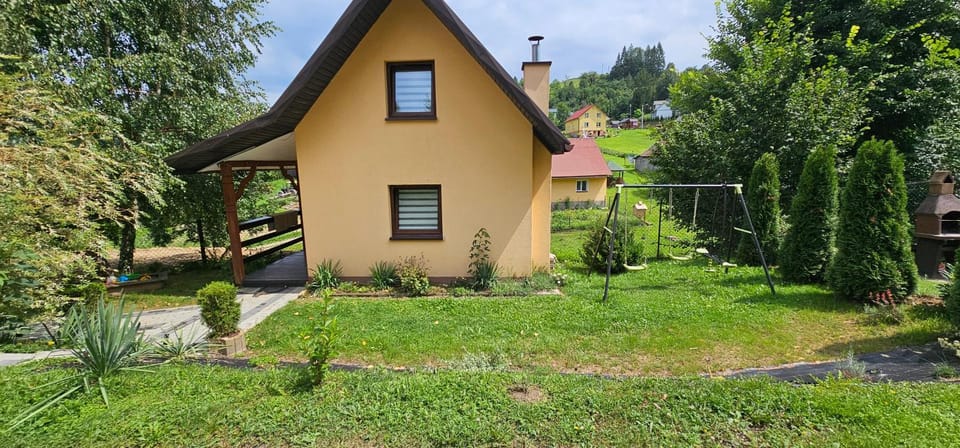 Domek u Joli w Zawozie Nature lodge in Poland