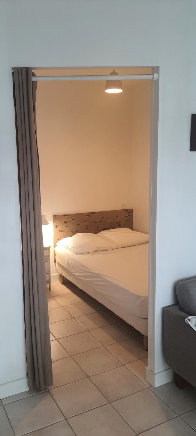 Studio résidence tranquillité-local vélos Apartment in Nouvelle-Aquitaine