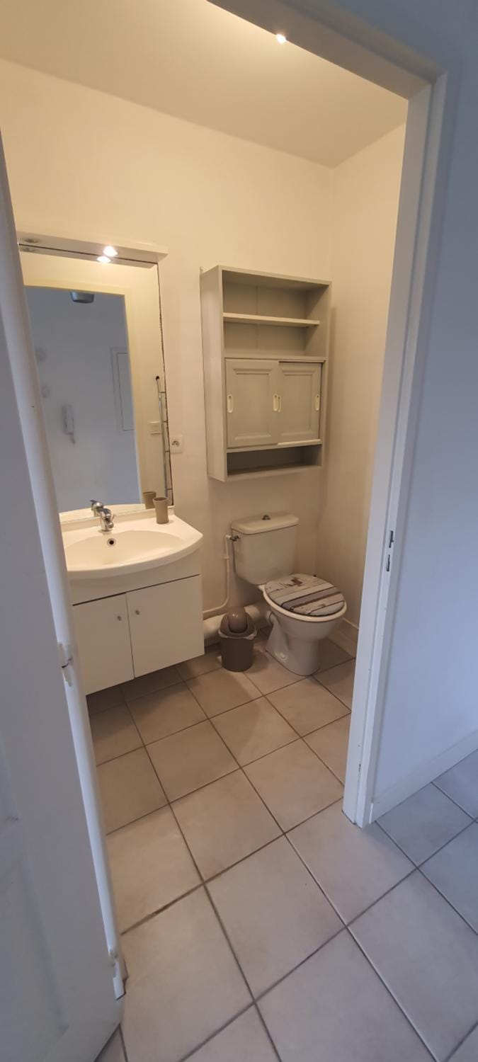 Studio résidence tranquillité-local vélos Apartment in Nouvelle-Aquitaine