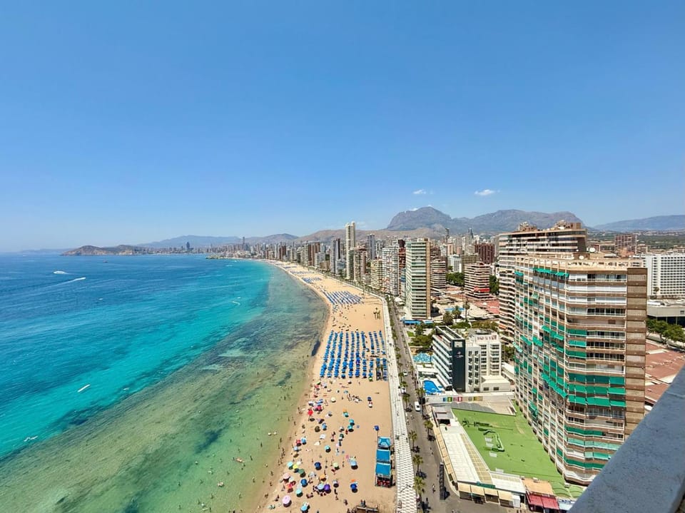 Luxury Benidorm Frontline Apartment Levante Apartment in Benidorm
