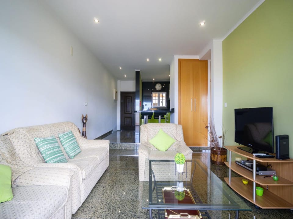 Communal lounge/ TV room, Living room, Seating area