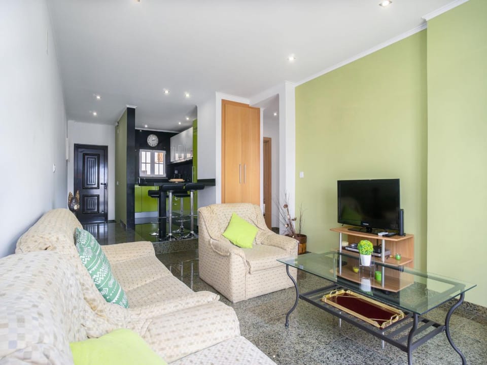 Communal lounge/ TV room, Living room, Seating area