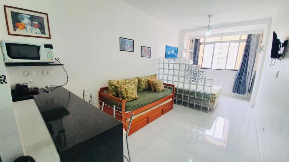 Flats Boulevard Center Pitangueiras Apartment in State of São Paulo