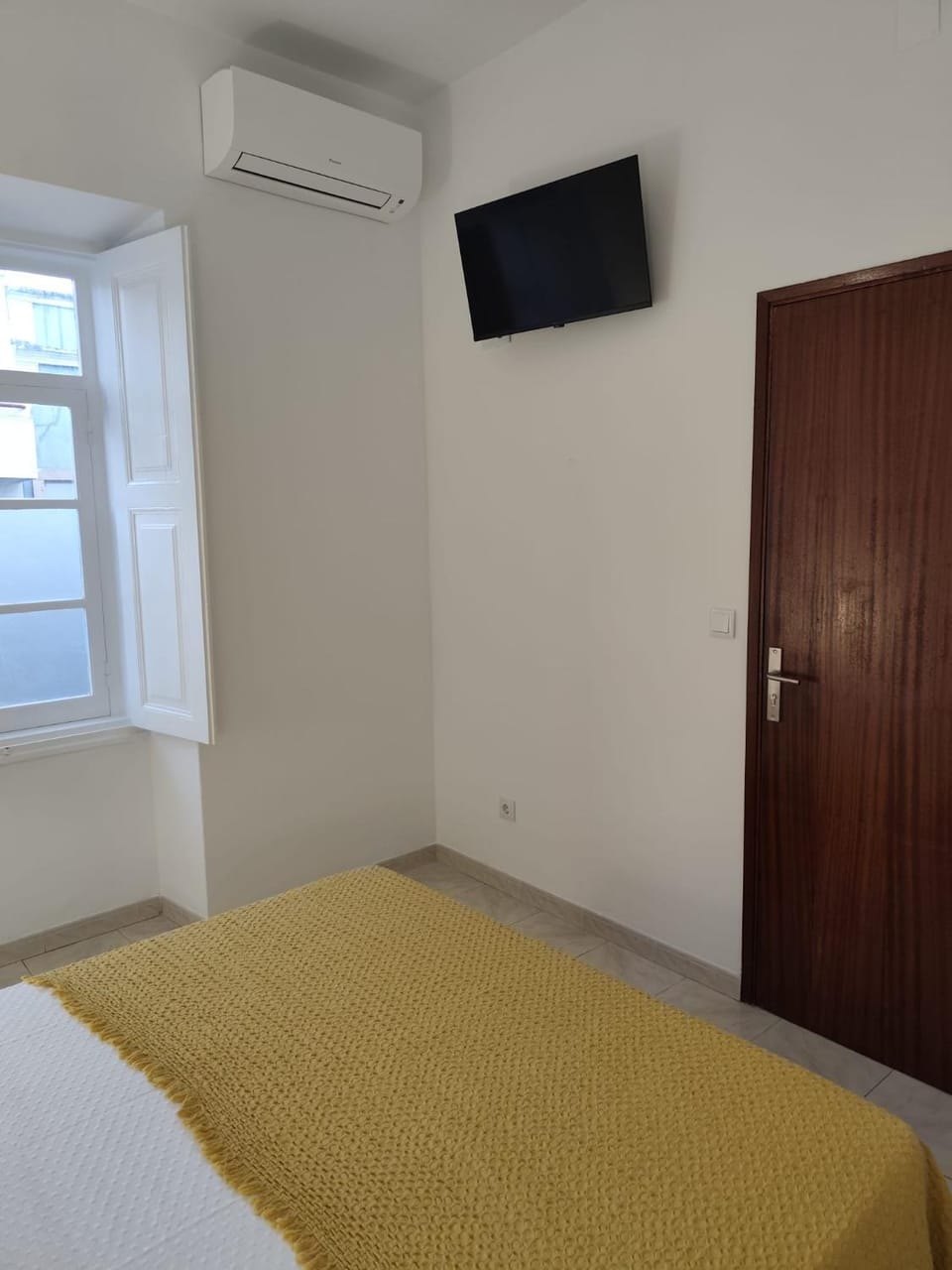 Simply House Bed and Breakfast in Faro