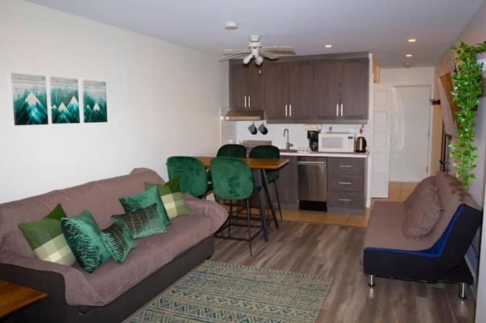 Le C17 Apartment in Mont-Tremblant