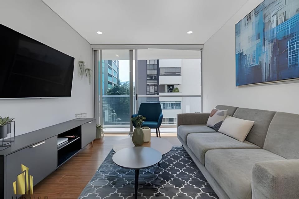 Campestre 704 - Sofisticado Apt con AC & gym Apartment in Medellin