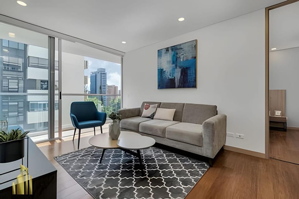 Campestre 704 - Sofisticado Apt con AC & gym Apartment in Medellin
