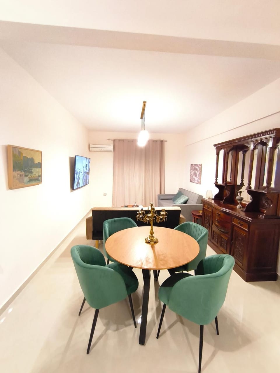 Living room, Photo of the whole room, Seating area, Dining area