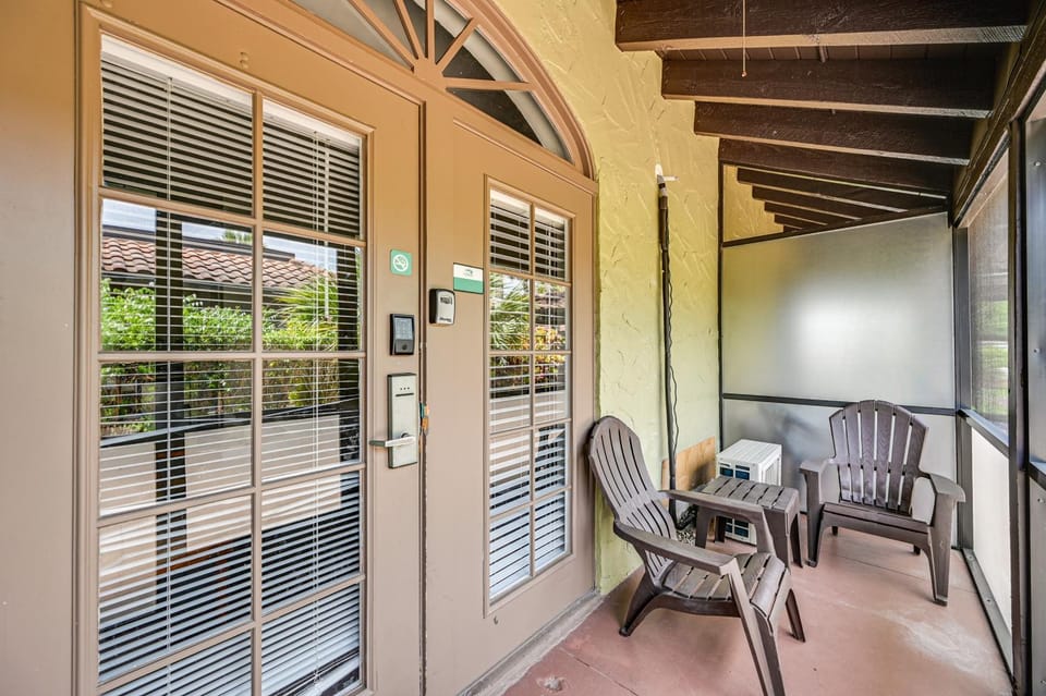 Everglades Escape w/ Outdoor Pool & Marina Access! Apartment in Collier County