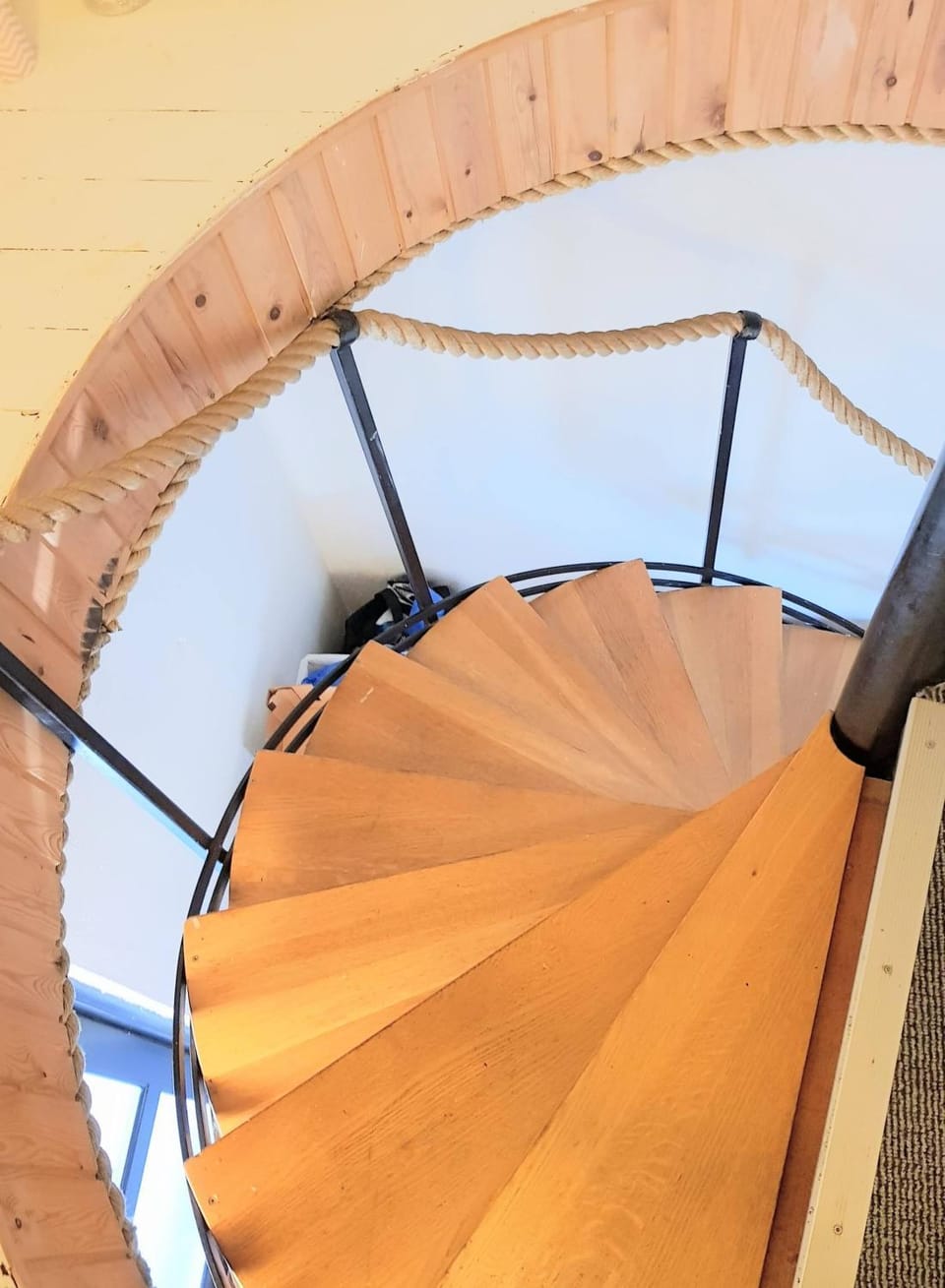 5 min walk to LEGO house-loft floor with 2 bedrooms and balcony Apartment in Billund