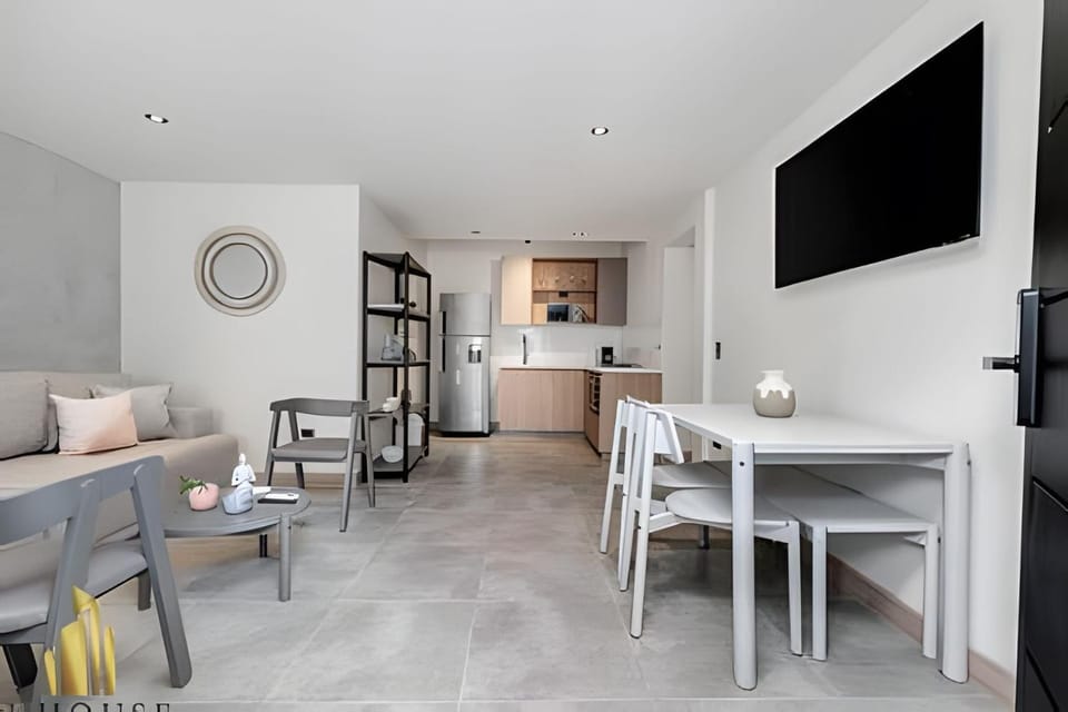 Casa Solei 12-13 - Prestigioso Priv apto / Bañera Apartment in Medellin