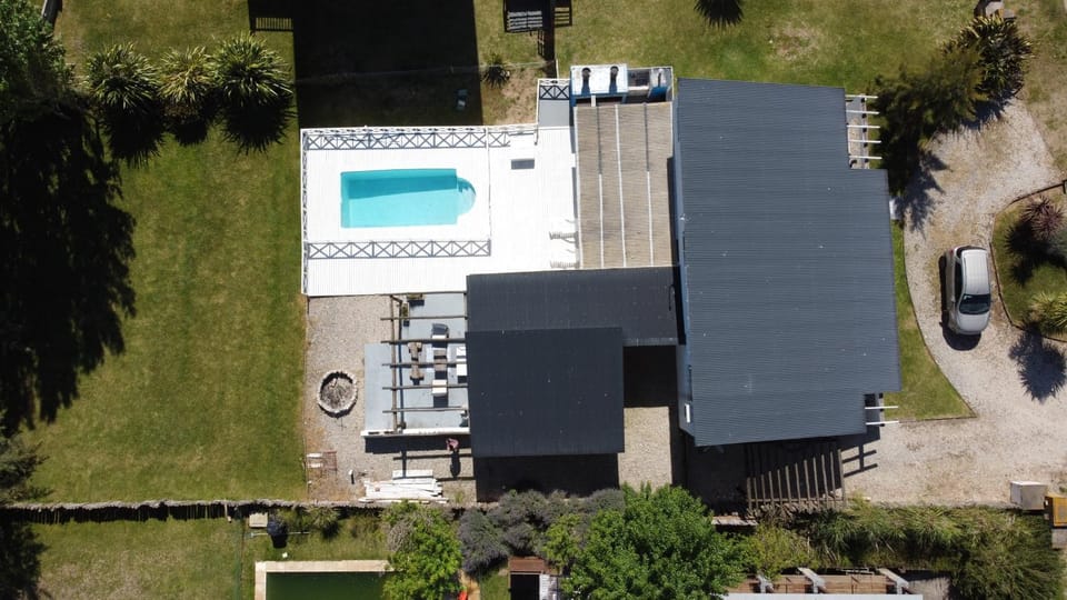 Casa luminosa con pileta y estilo mediterráneo en Costa Esmeralda House in Buenos Aires Province