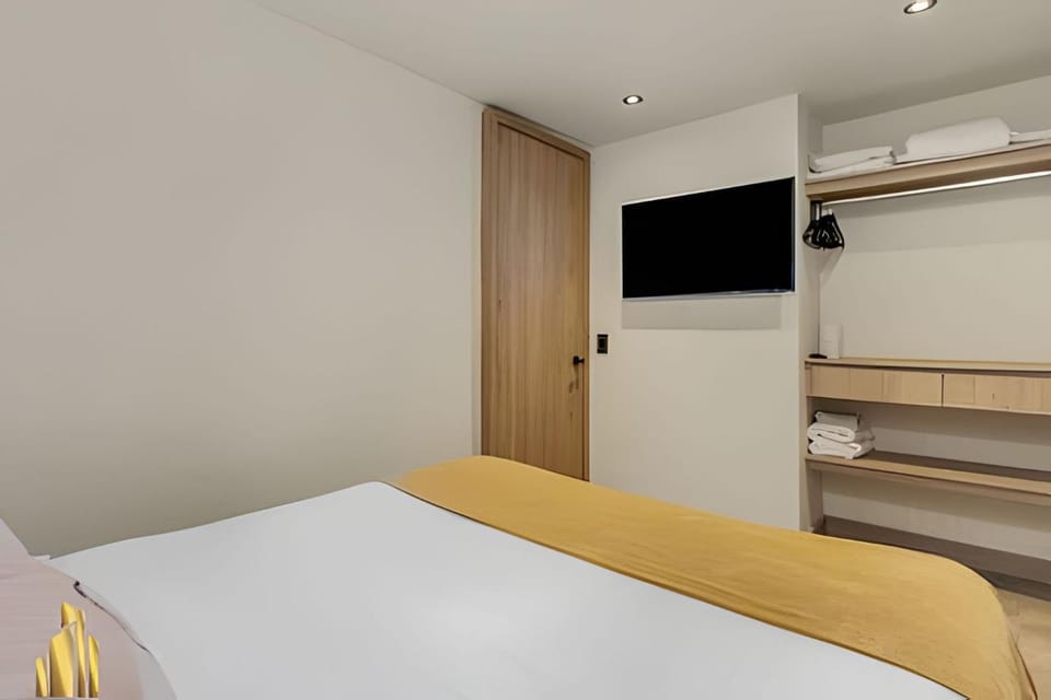 Casa Solei 12-3 - Ubicación prime: Vive El Poblado Apartment in Medellin