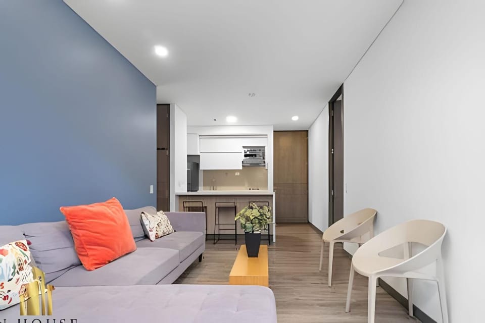 Class Suites 202 - Colorido con piscina y gym Apartment in Medellin