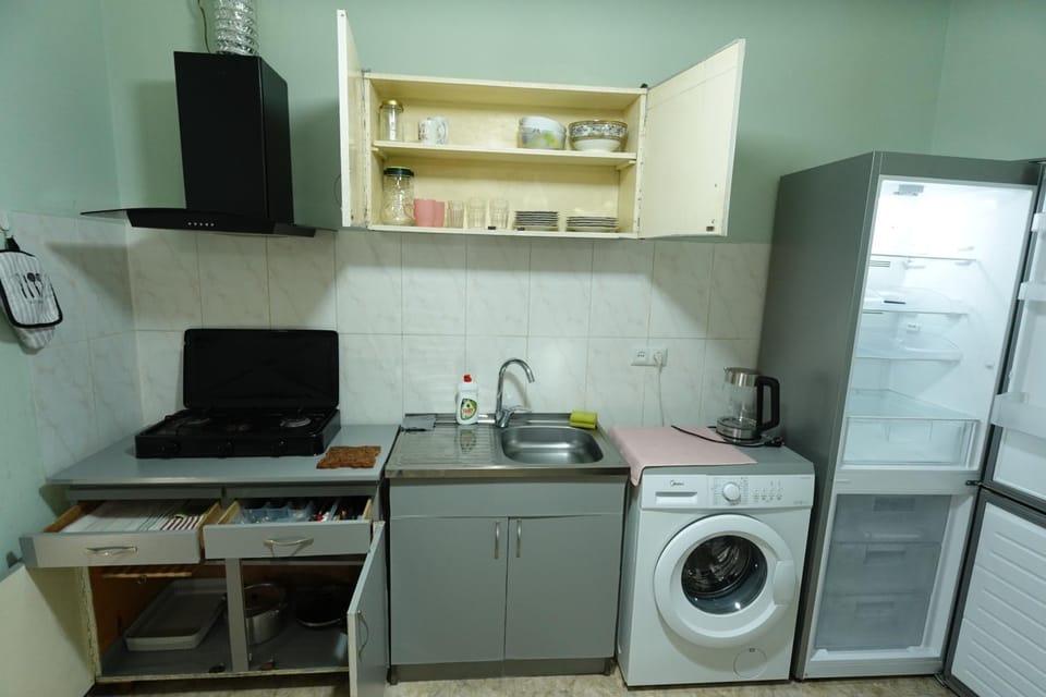 Coffee/tea facilities, kitchen