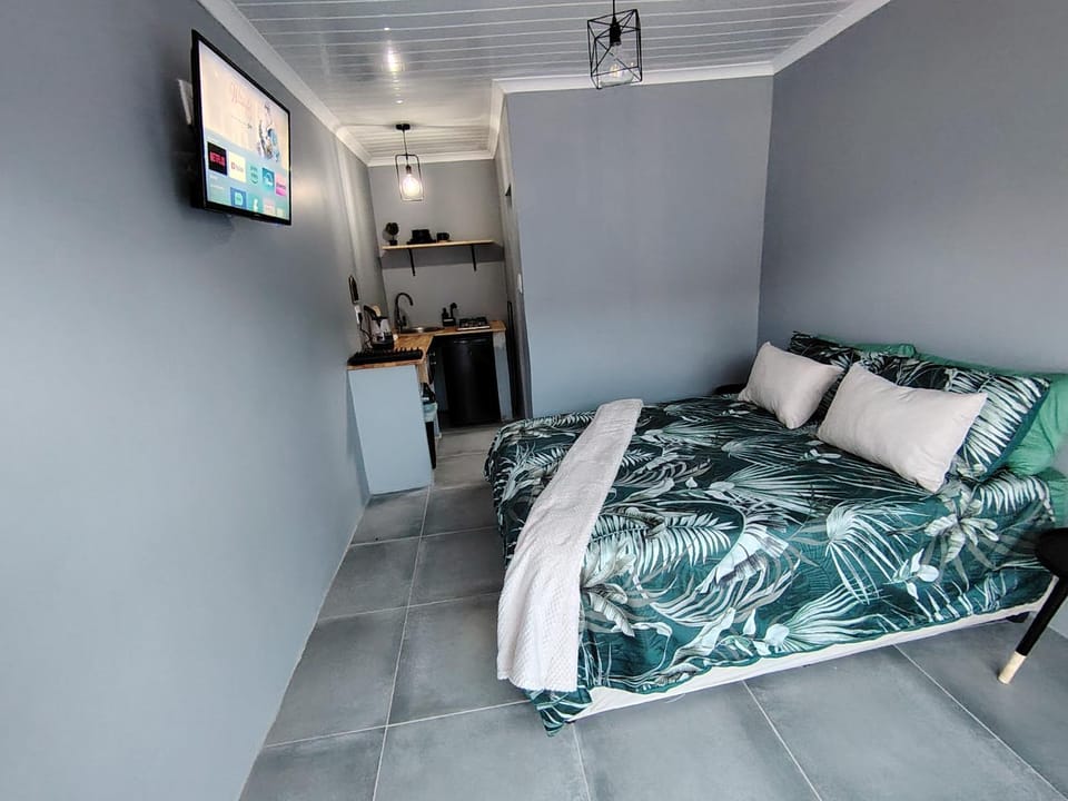 284 On Circular 5 Apartment in Port Elizabeth