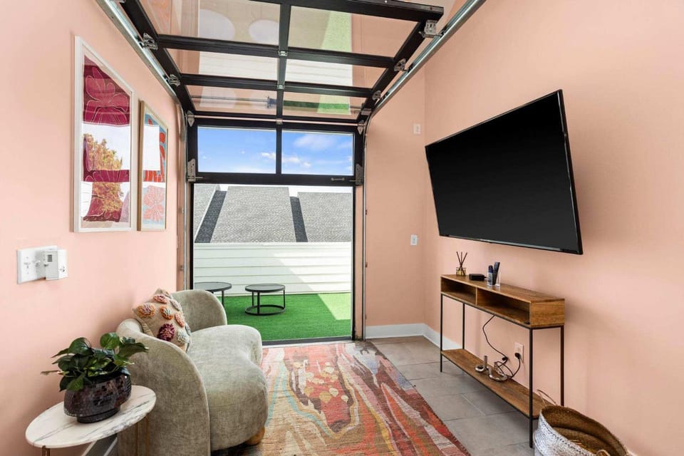 PLAY at 8th & Argyle Elite Nashville Vacation Spot House in Nashville