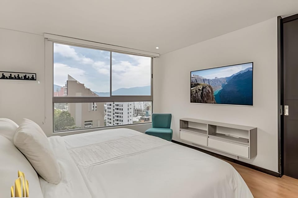 Life 1202 - Acogedor Apt in Poblado with AC Apartment in Medellin