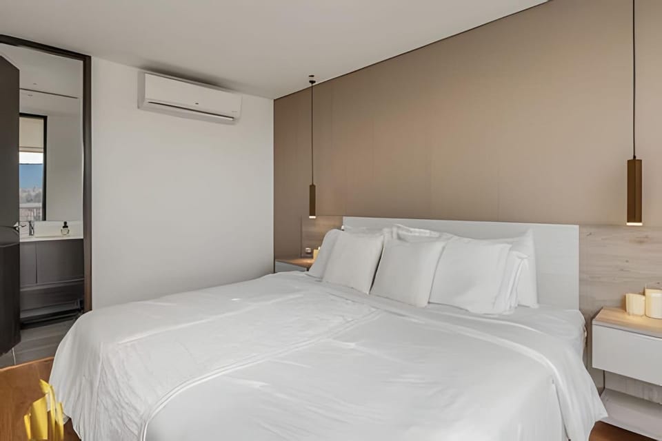 Life 1202 - Acogedor Apt in Poblado with AC Apartment in Medellin