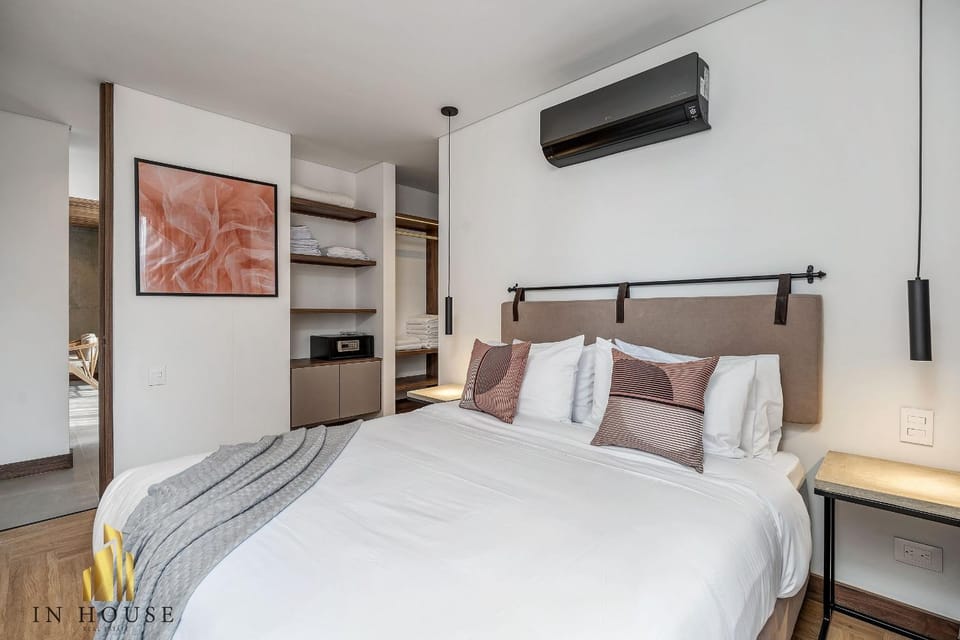 Morph 1002 - Apt de lujo en El Poblado/AC/BBQ Apartment in Medellin
