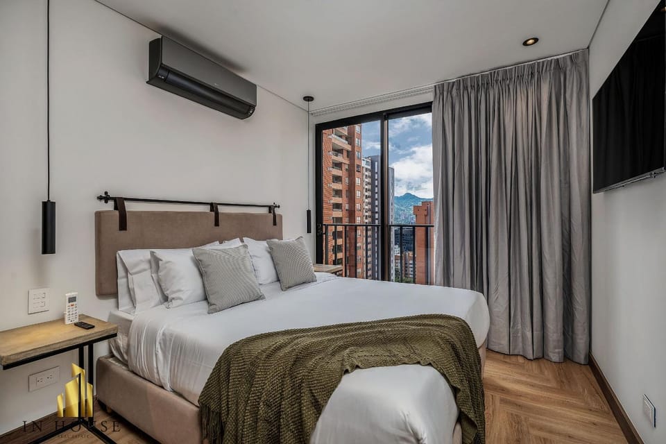 Morph 1002 - Apt de lujo en El Poblado/AC/BBQ Apartment in Medellin