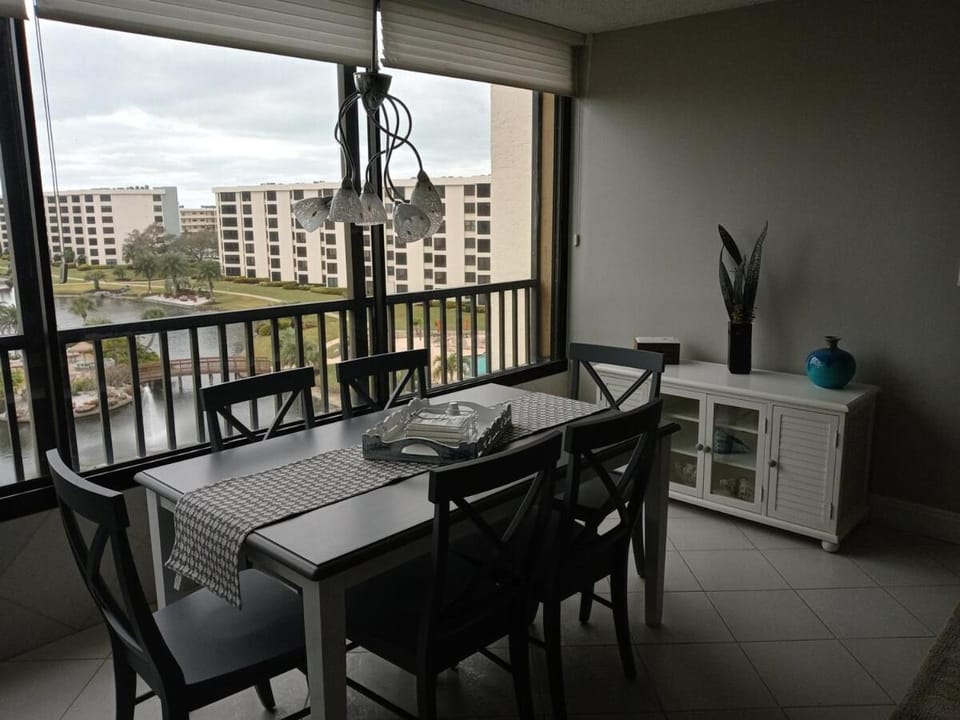 Gulf & Bay Club, Siesta Key, FL - This property has a 30 night minimum reservation House in Siesta Beach