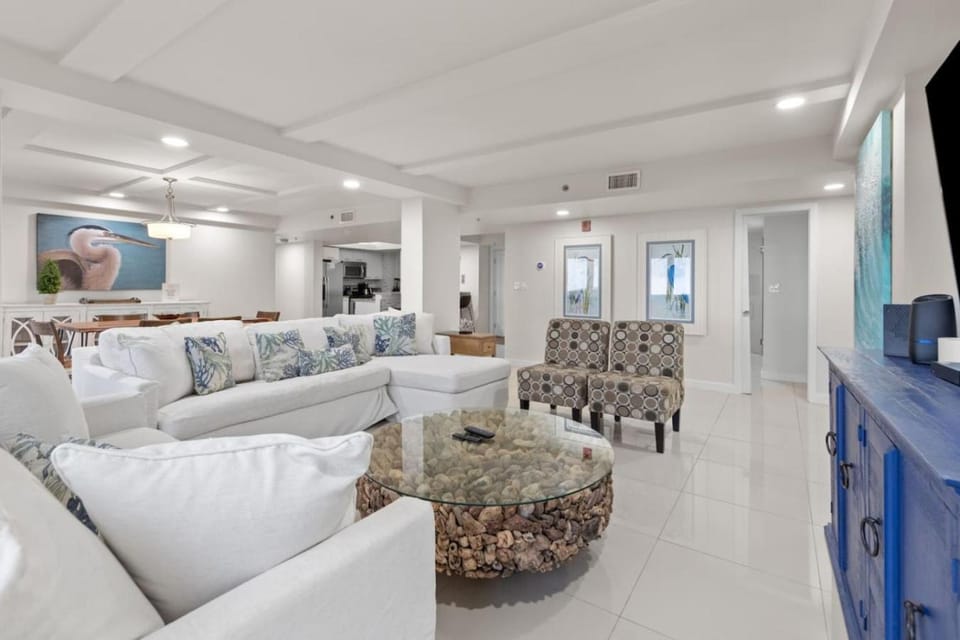Beachy Vibes at Solare Tower Apartment in South Padre Island