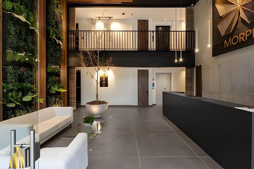 Morph 1402 - Apt elegante en Poblado/AC Apartment in Medellin