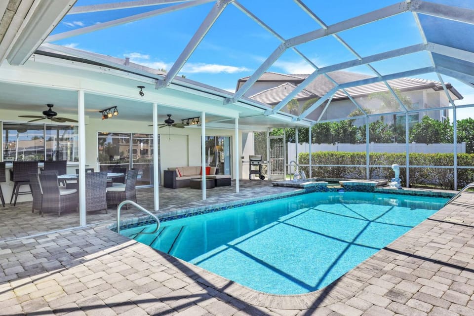 Villa Savoy - Gulf Access House in Cape Coral