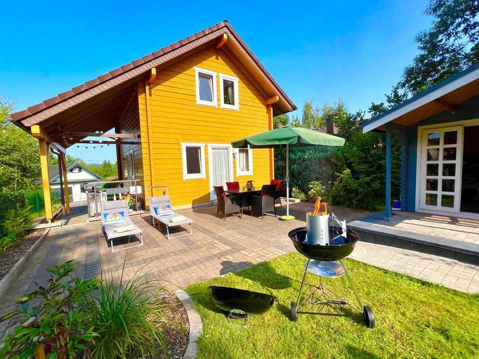 BBQ facilities, Garden, Balcony/Terrace