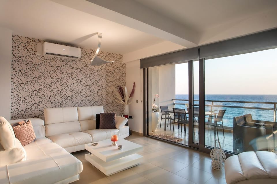 Coastal Mirage Sunset Reverie Luxury Seaview Apartment Apartment in Rhodes