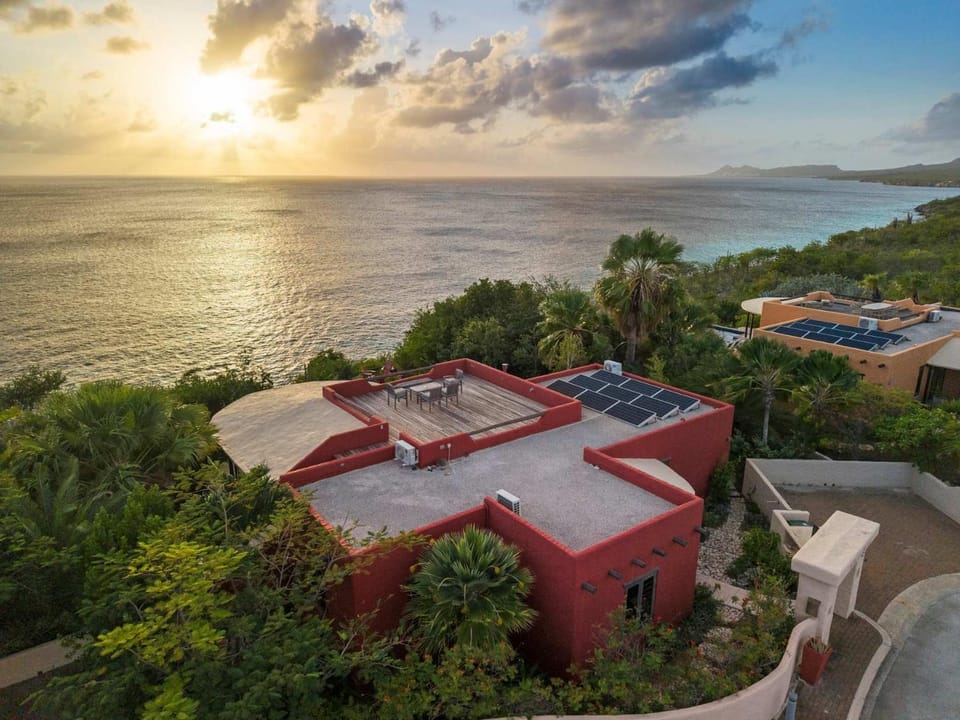 Villa La Brisa with a tropical garden private pool and spectacular views Villa in Venezuela