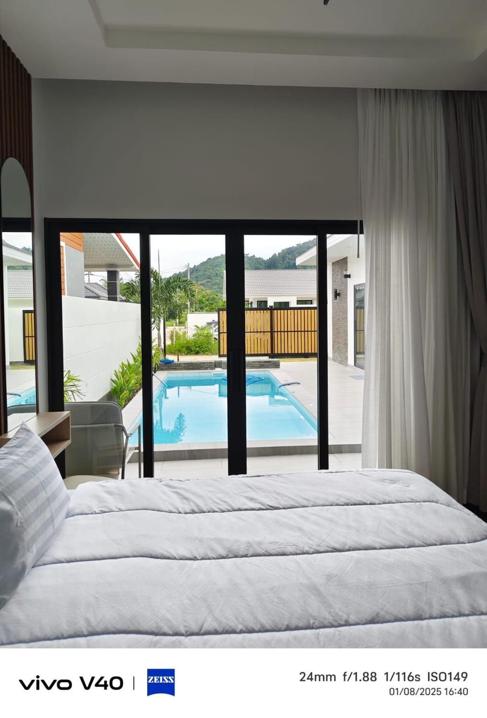 Villa Nataly LUXURY hotel House in Ao Nang Krabi private pool jacuzzi Palm free kitchen from airport Villa in Krabi Changwat