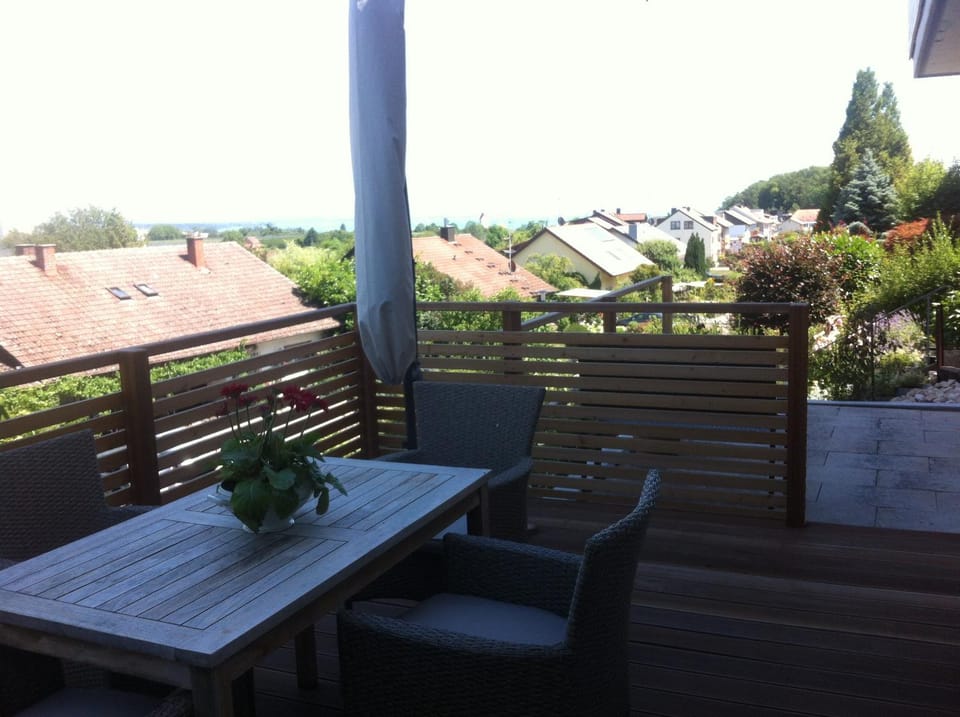 BBQ facilities, Garden, Balcony/Terrace, Garden view, Lake view, Mountain view, Quiet street view