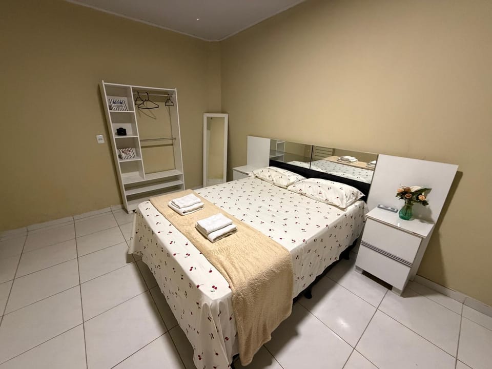 Casa mobiliada AR01 com 5 camas e 2 quartos House in Juazeiro do Norte