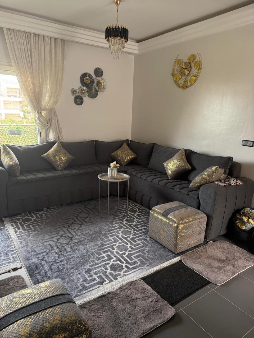 Appartement perla p2 saidia à 5min à pieds de la plage - uniquement familles et couples mariés - piscine fermée cette année Apartment in Morocco