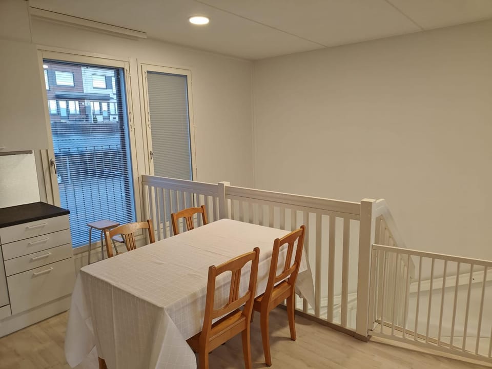 Nice 74,5 m2 app wih 4 beds and sauna Apartment in Uusimaa