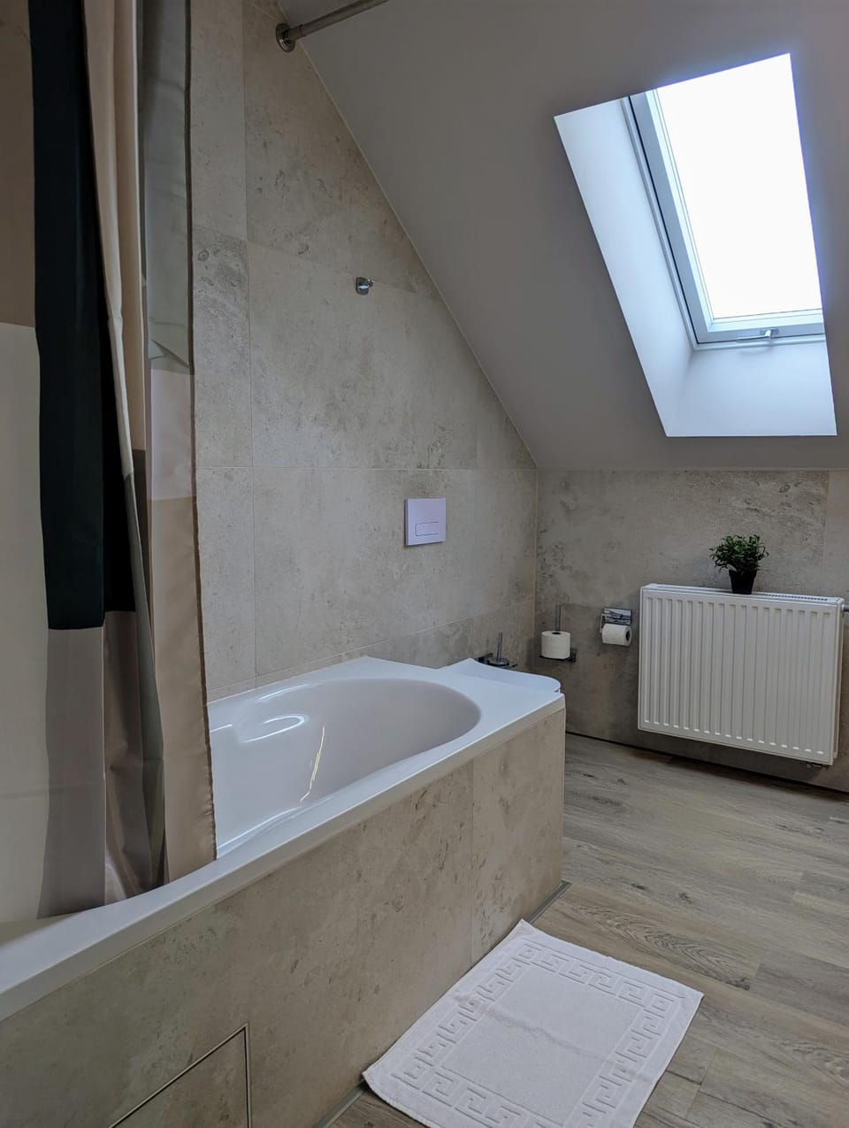 Bathroom, Bath