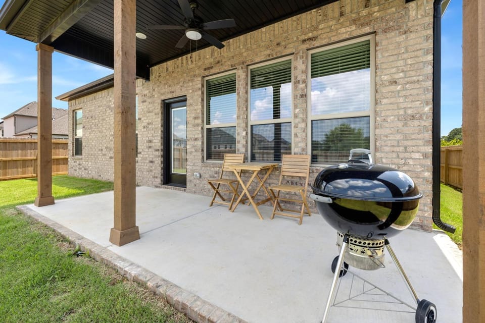 Zen Spot-4 mi to Promenade & Amp-Private Office House in Rogers