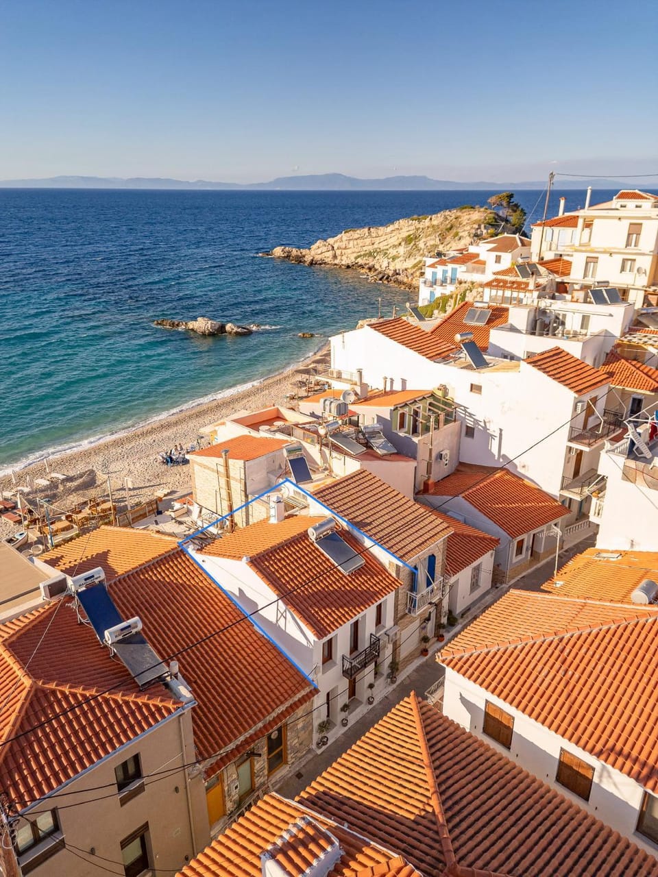 Property building, Nearby landmark, Beach, Location