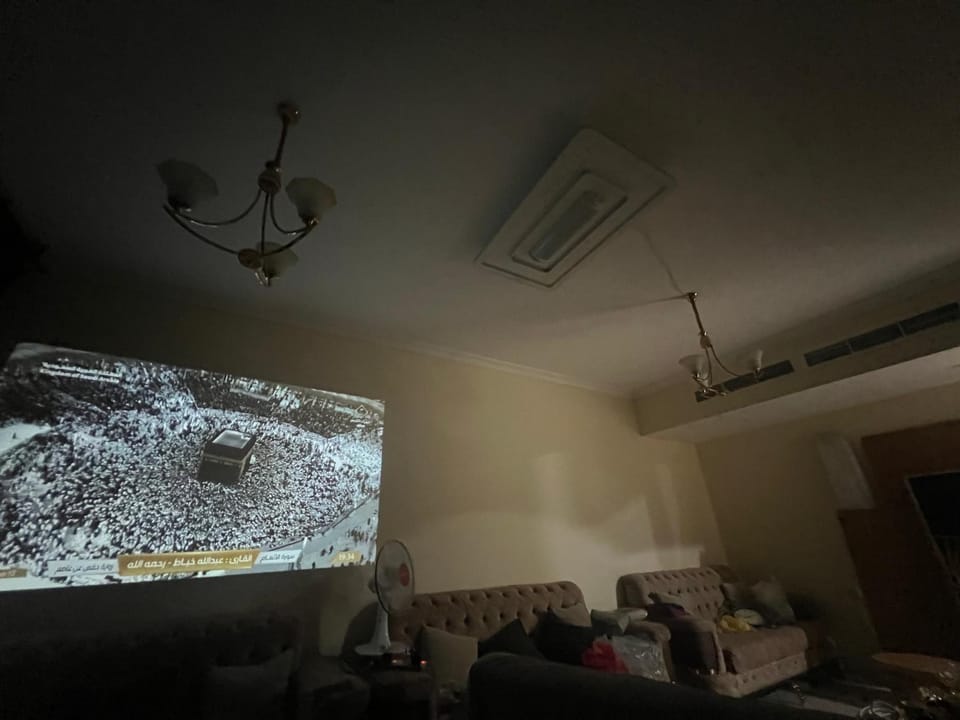 AlNahda Border SHJ-DXB -ZAMAZM GuestHouse Bed and Breakfast in Al Sharjah