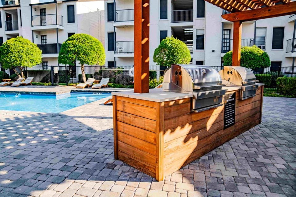 The Charlie 1203 I Spacious and Comfy 1 Bed 1 Bath Apartment in Richardson
