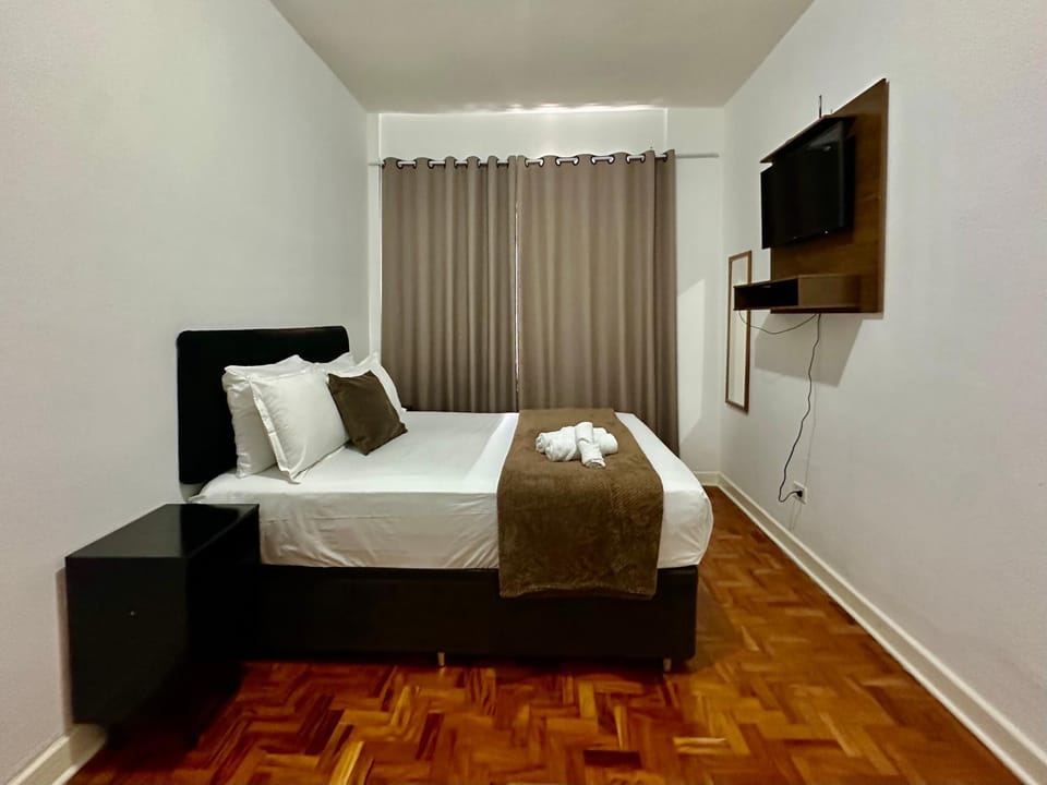 Evening entertainment, Bedroom