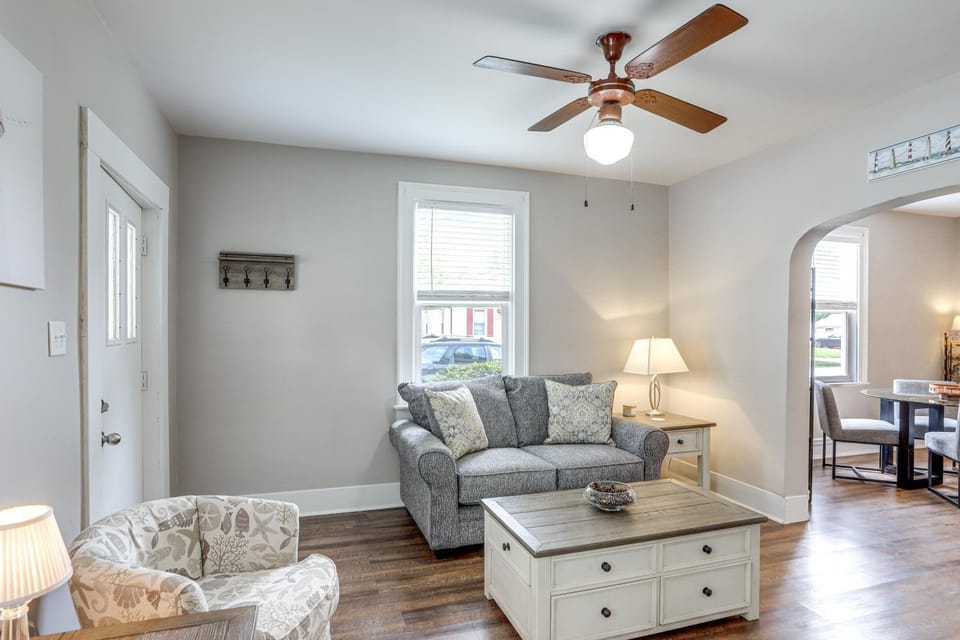 1 Mi to Water and Dtwn Lake Erie Family Getaway House in Sandusky