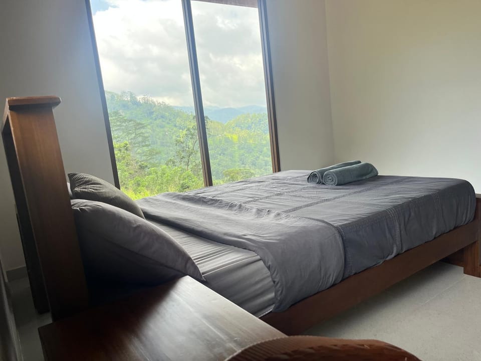 Natural landscape, Bedroom, Mountain view